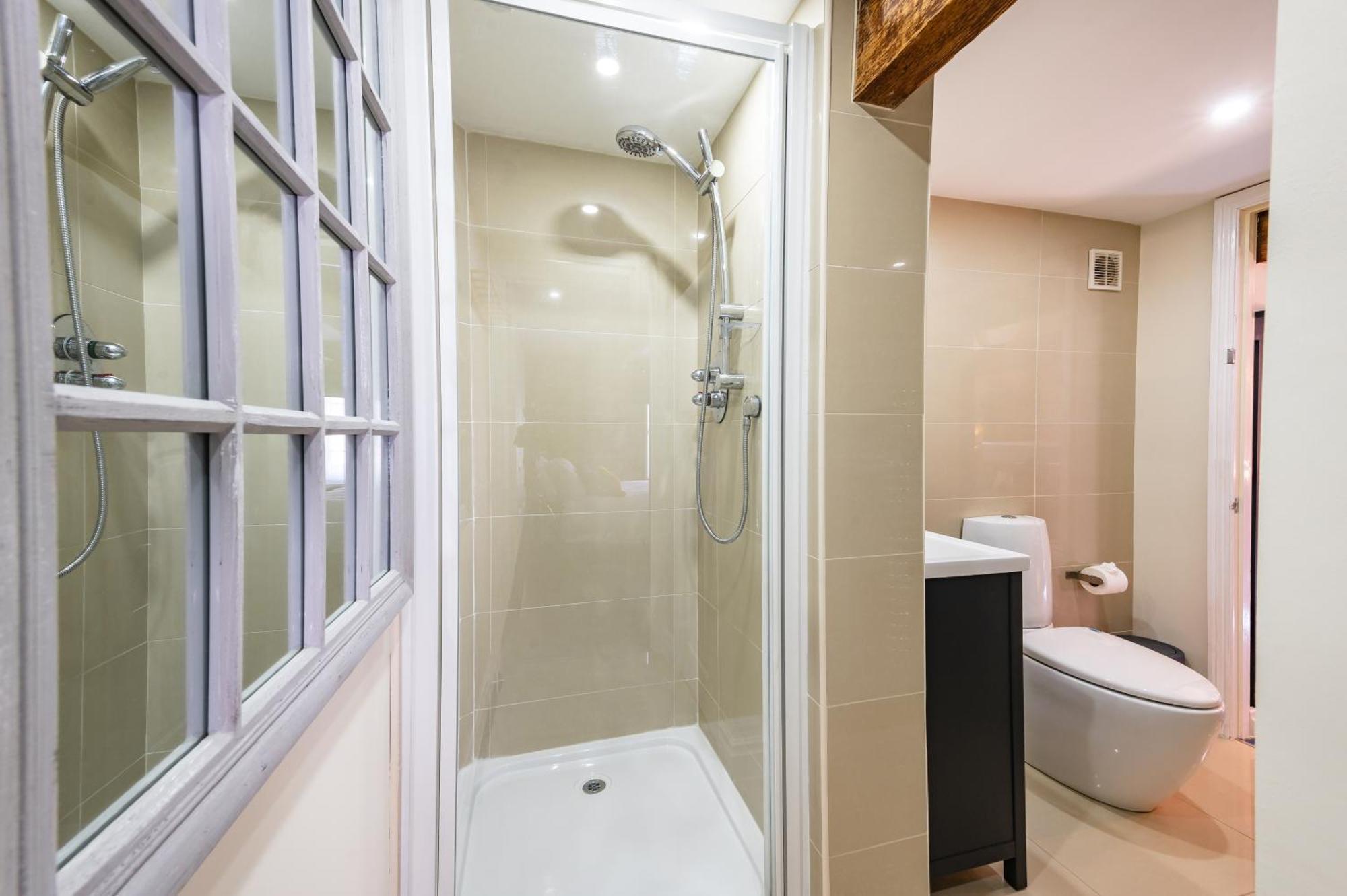 Luxury Town Centre Loft Apartment In Converted Granary สแตมฟอร์ด ภายนอก รูปภาพ