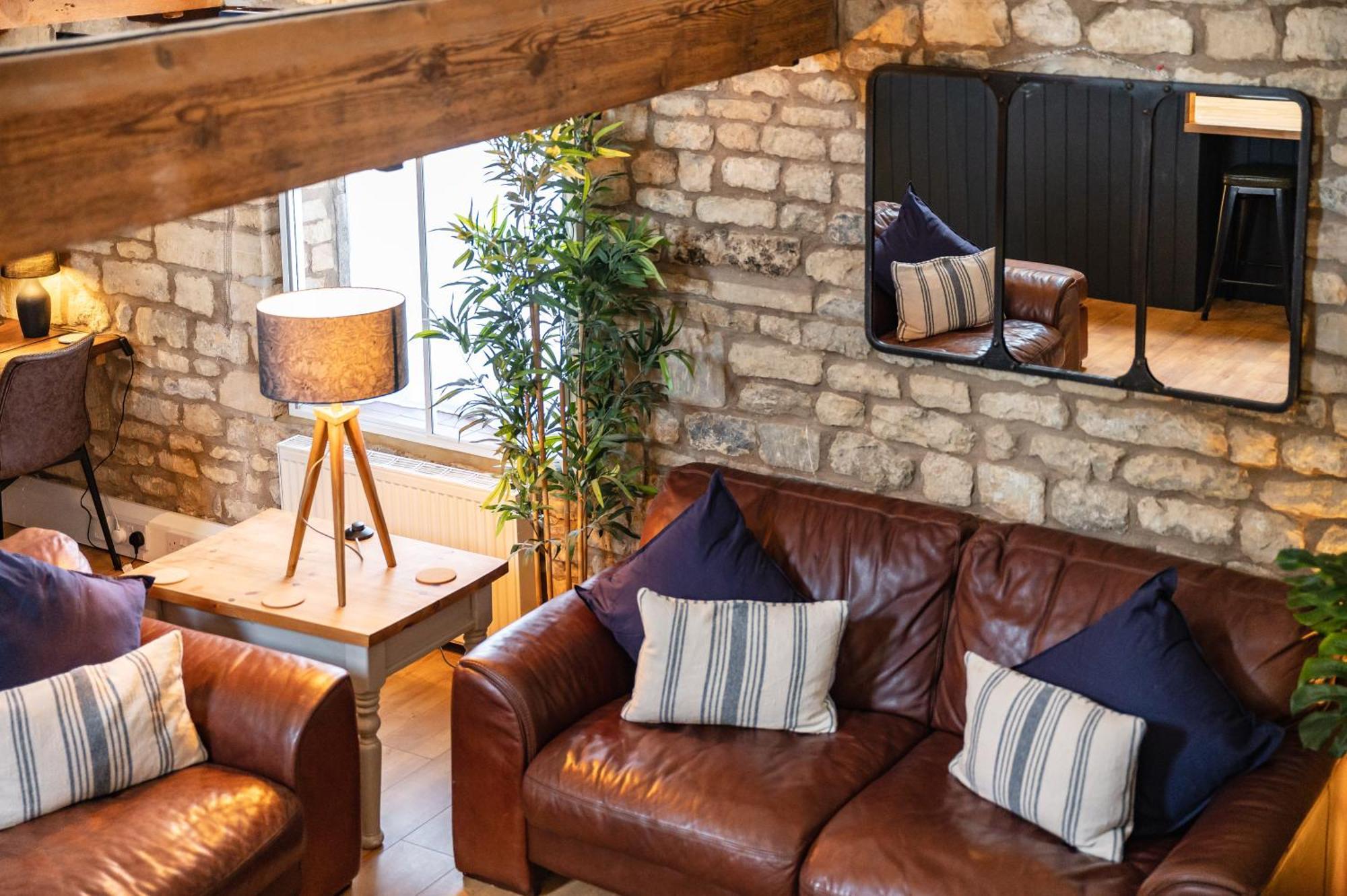 Luxury Town Centre Loft Apartment In Converted Granary สแตมฟอร์ด ภายนอก รูปภาพ
